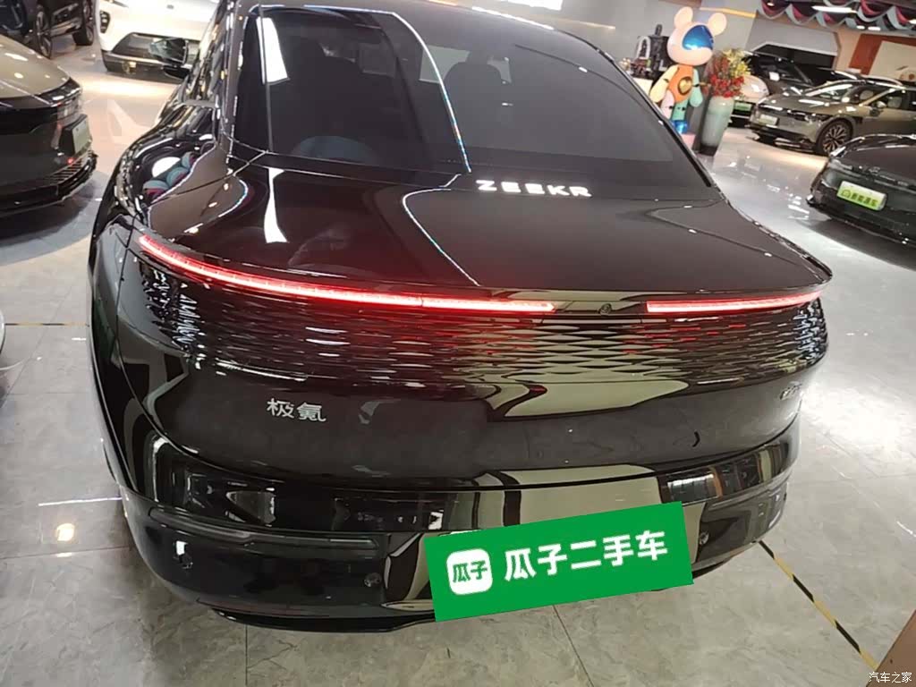 Zeekr 007, 2024 6