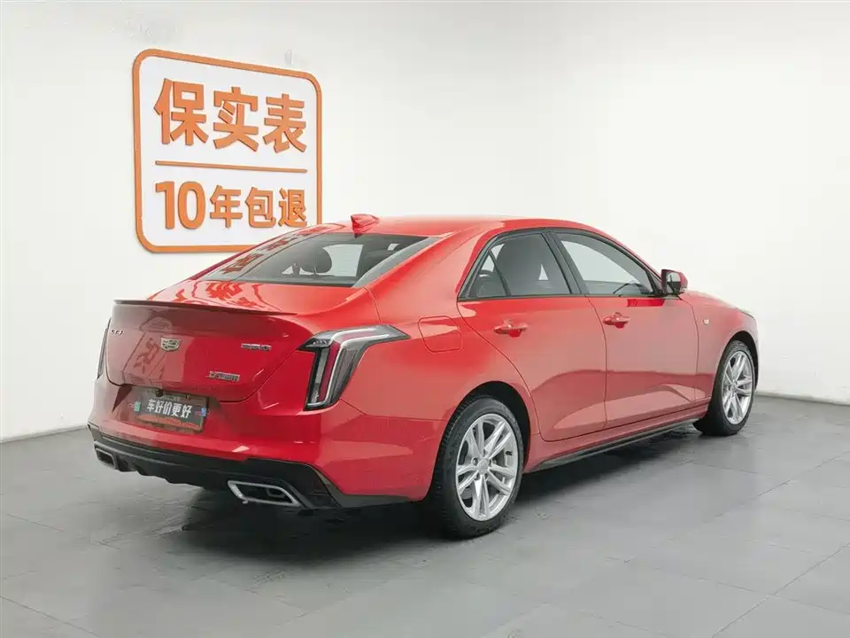 Cadillac CT4