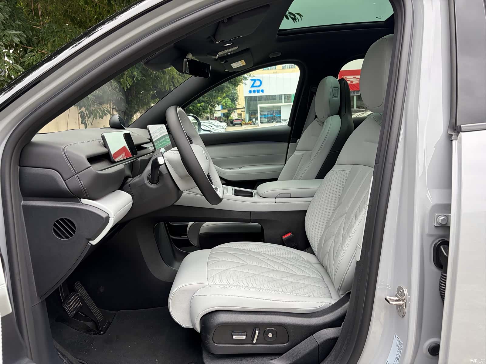 NIO ES6, 2025 15