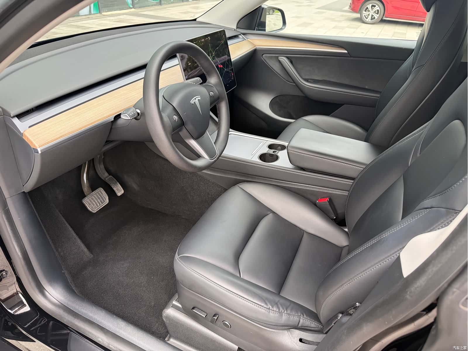 Tesla Model Y, 2021 8