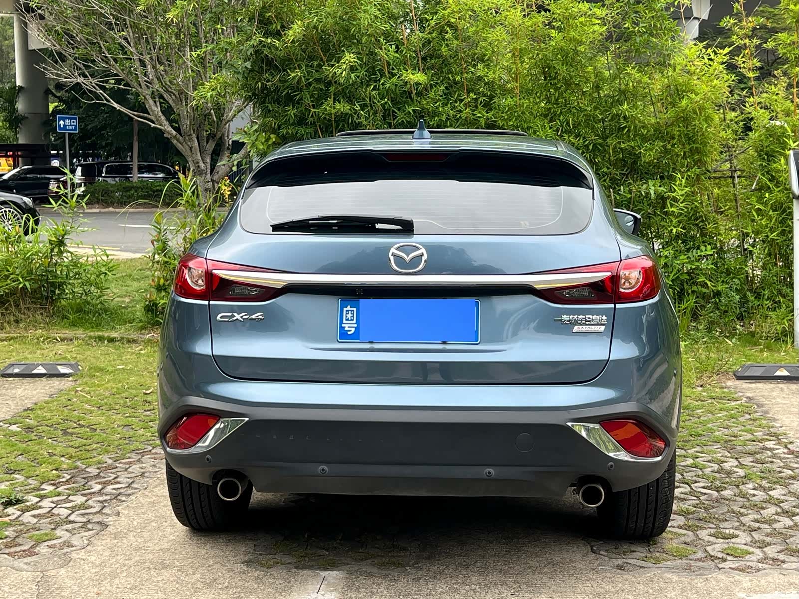 Mazda CX-4, 2017 все фото