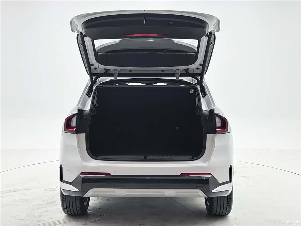 BMW X1, 2023 8