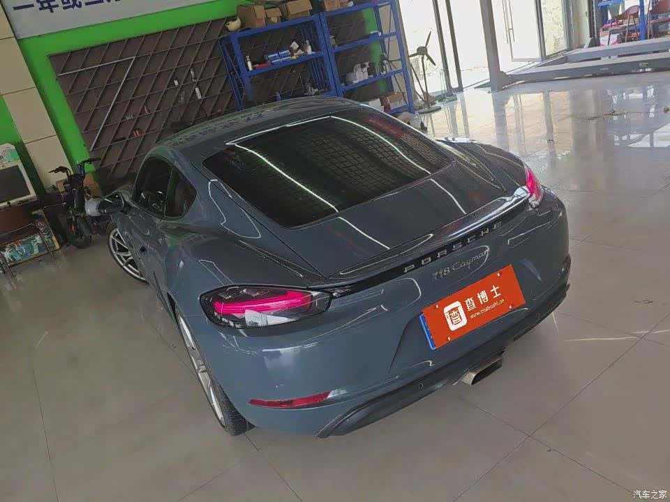 Porsche Cayman, 2017 6