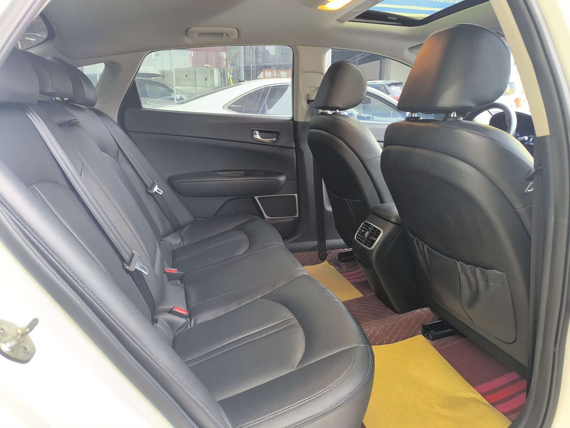 Kia K5, 2016 7