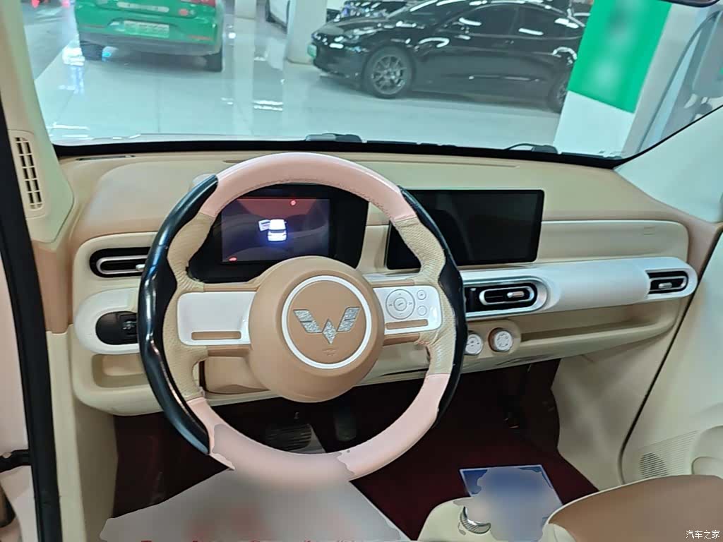 Wuling MINIEV, 2024 10