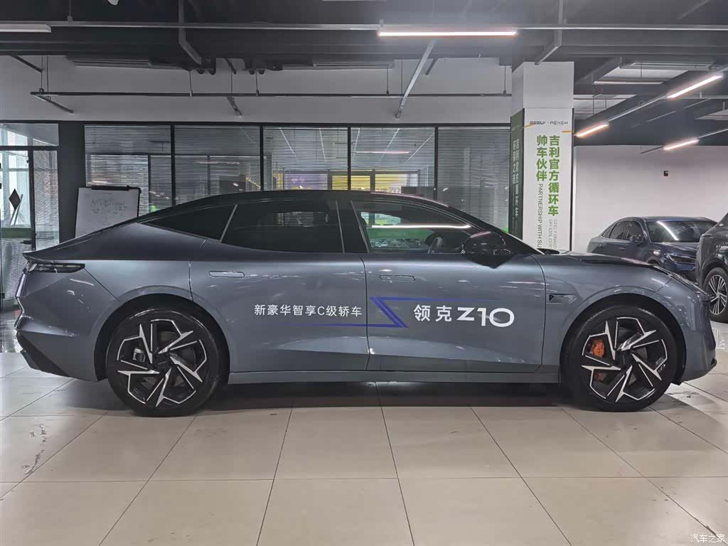 Lynk & Co Z10, 2024 все фото