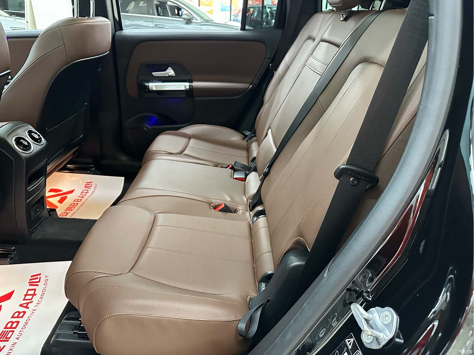 Mercedes-Benz GLB, 2022 8