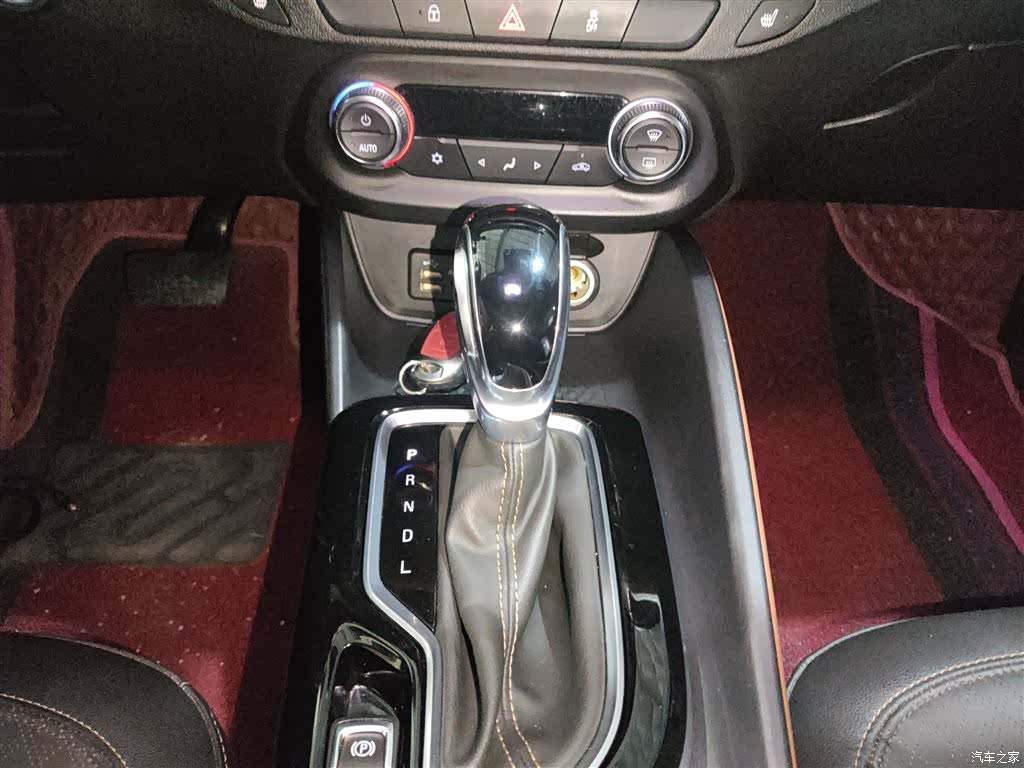 Buick Verano, 2022 10