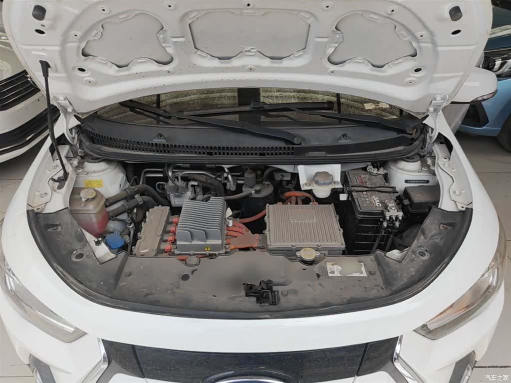 JAC iEV6E, 2019 16