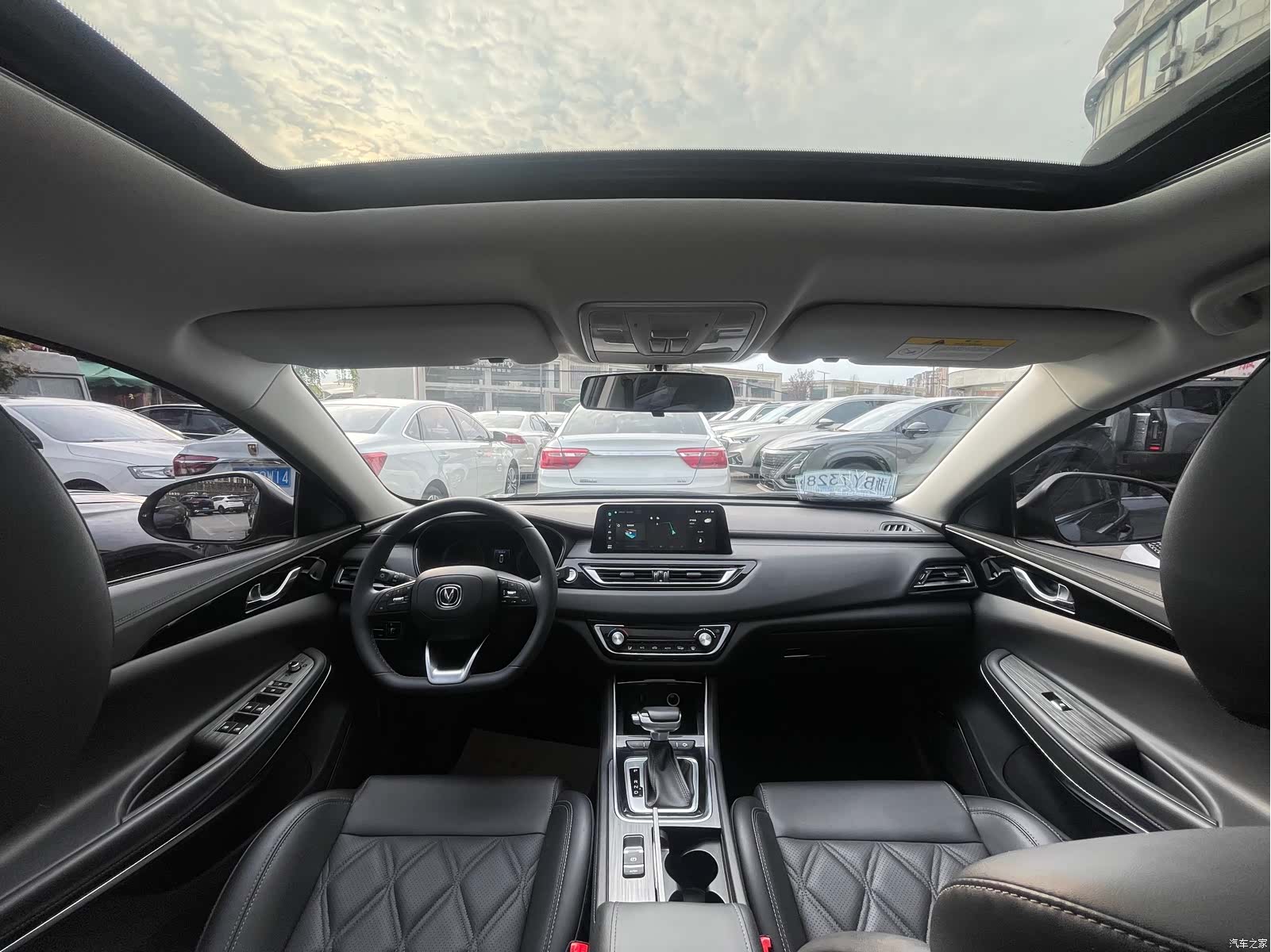 Changan CC, 2022 15