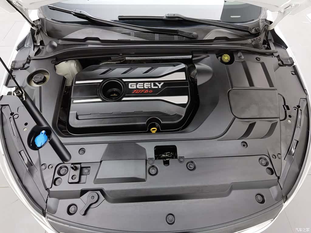Geely Emgrand, 2018 6