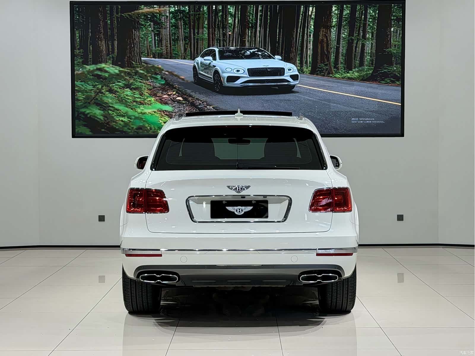 Bentley Bentayga, 2020 все фото