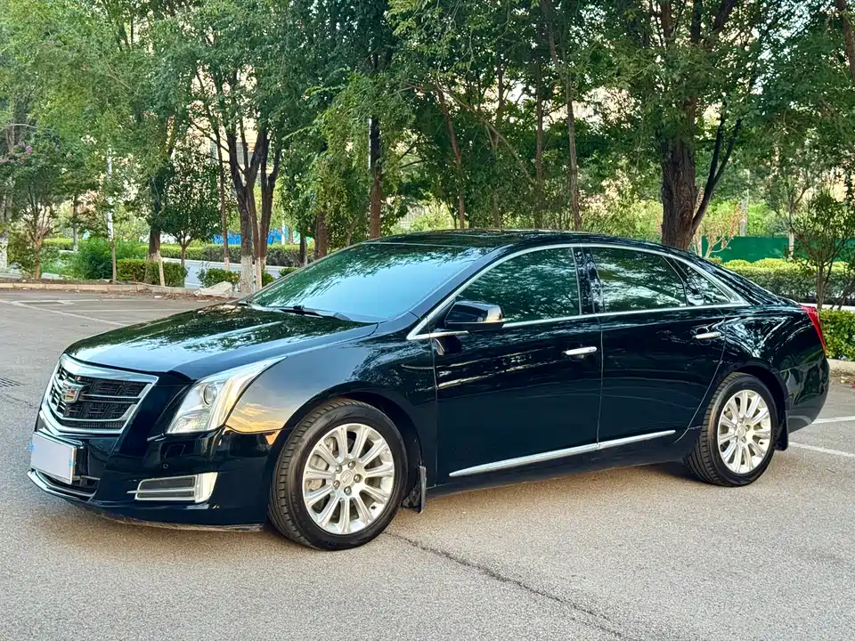 Cadillac XTS