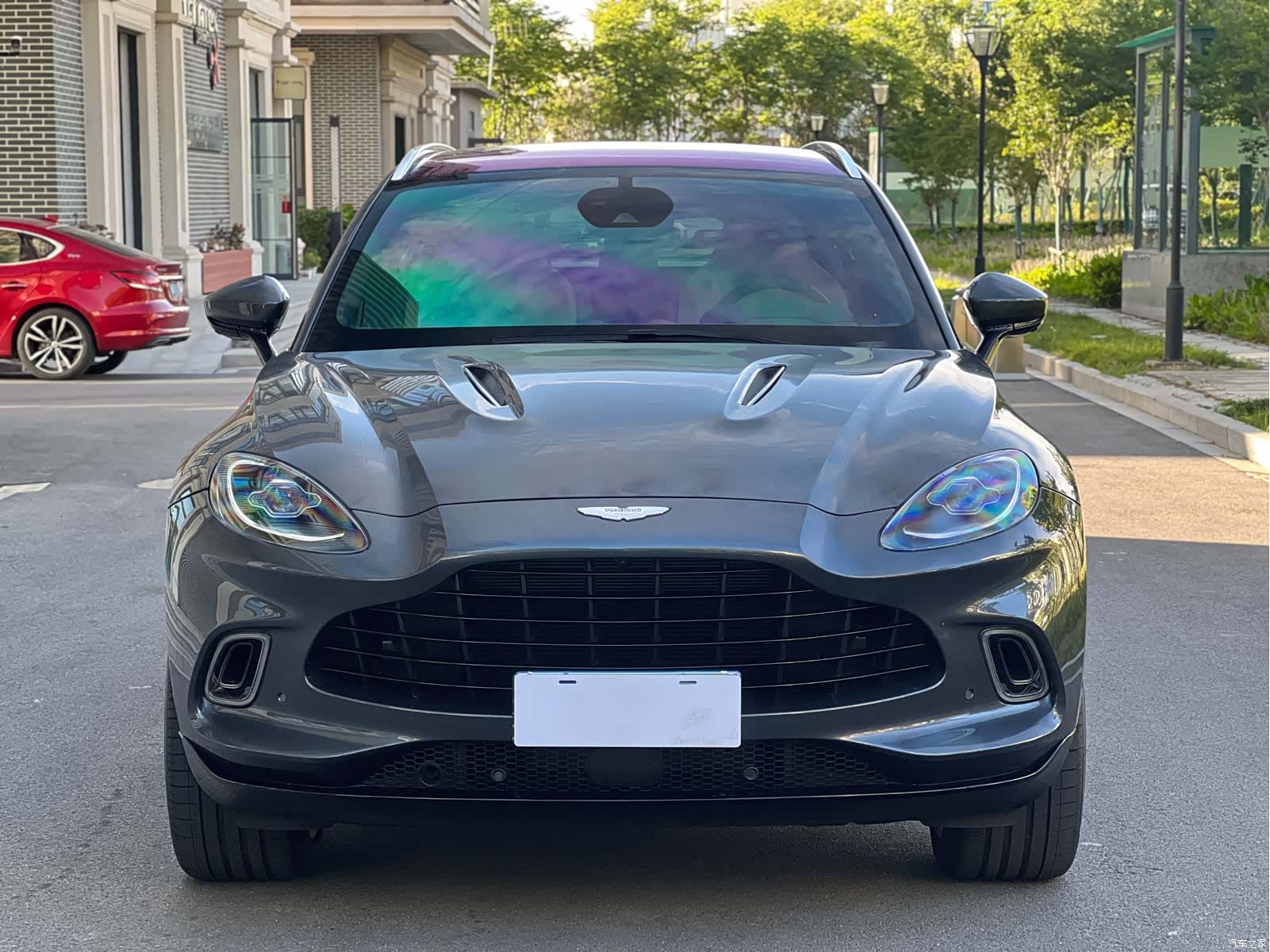 Aston Martin DBX, 2024 2