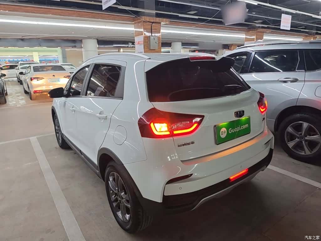 Geely X3, 2020 все фото