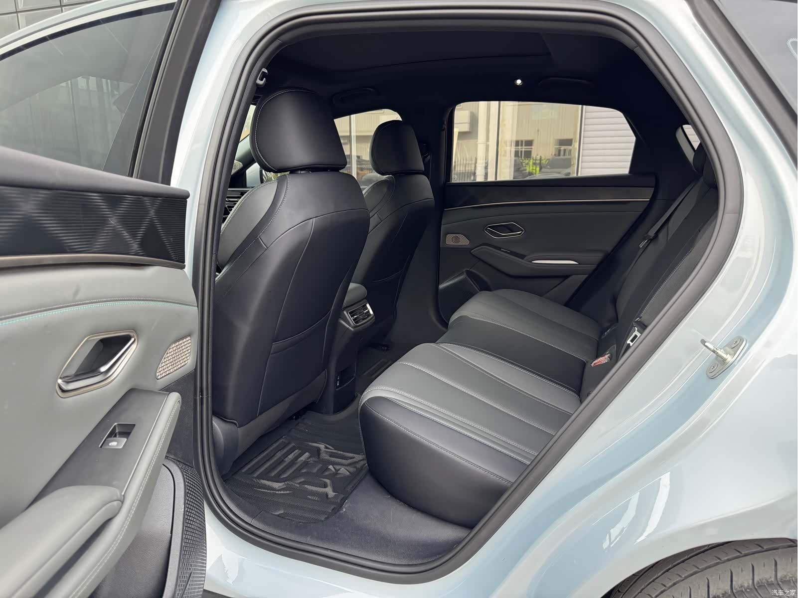 BYD Qin, 2024 все фото