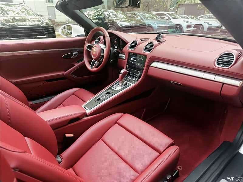 Porsche Boxster, 2024 12