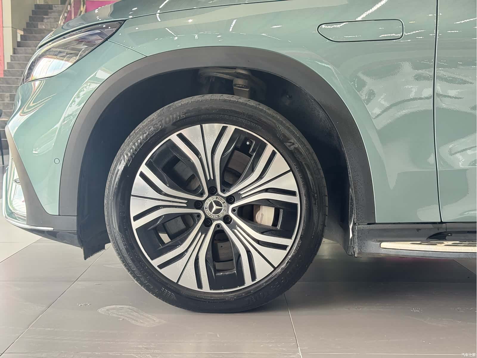 Mercedes-Benz EQE, 2024 20