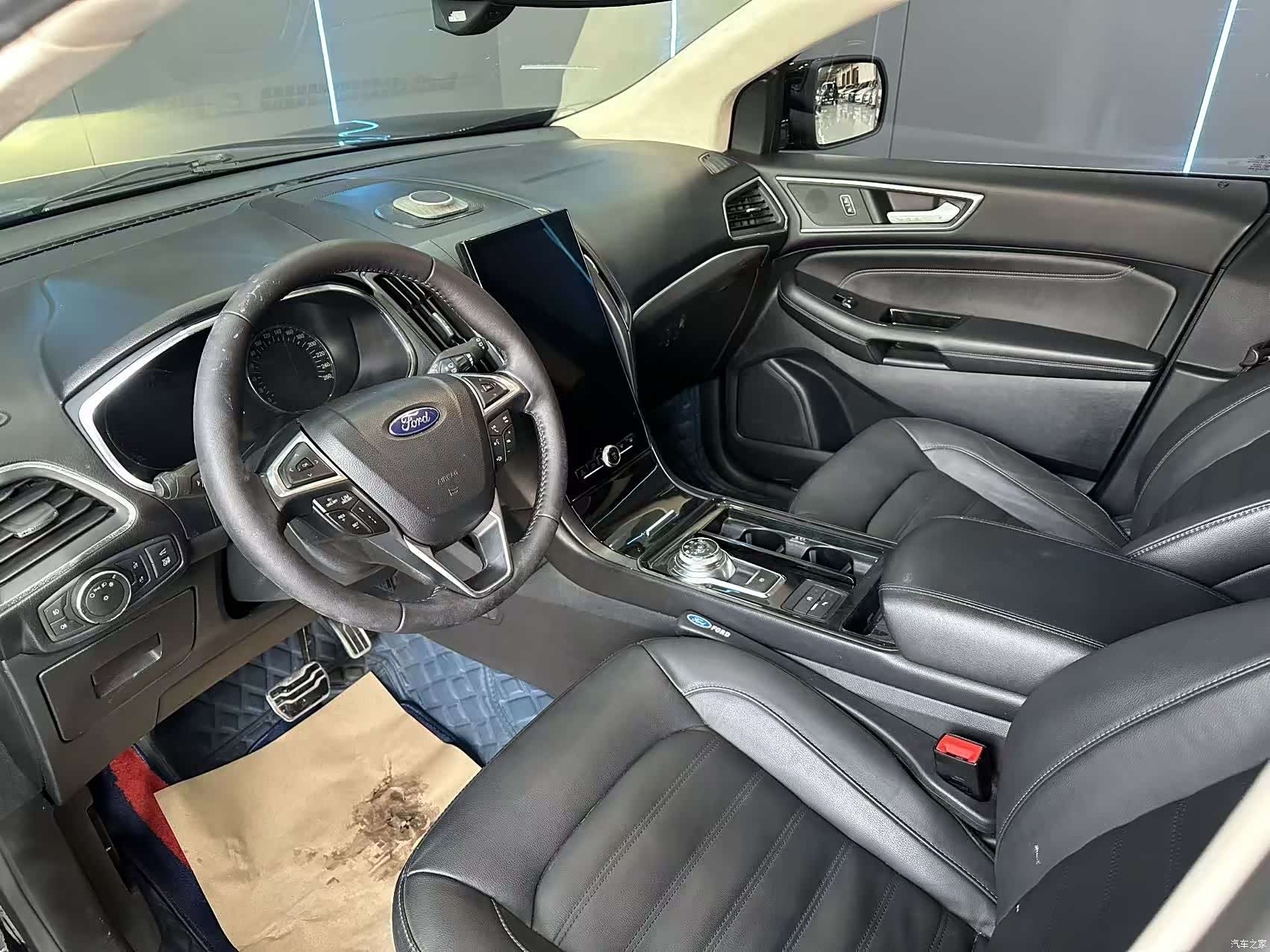 Ford Edge, 2021 11