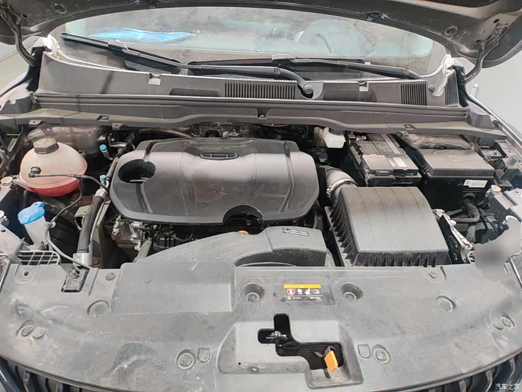Geely Coolray, 2023 20