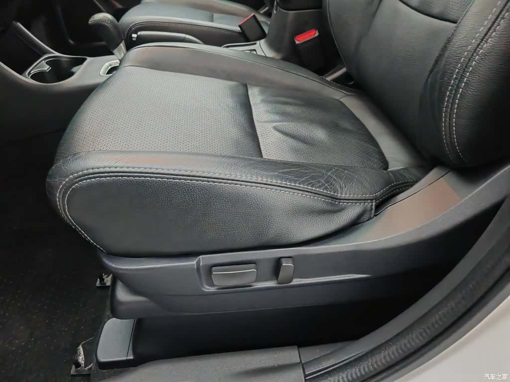 Mitsubishi Outlander, 2016 20