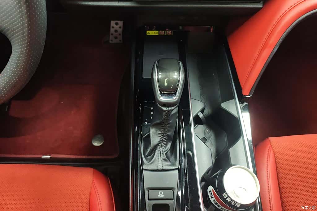 Toyota Camry, 2024 16