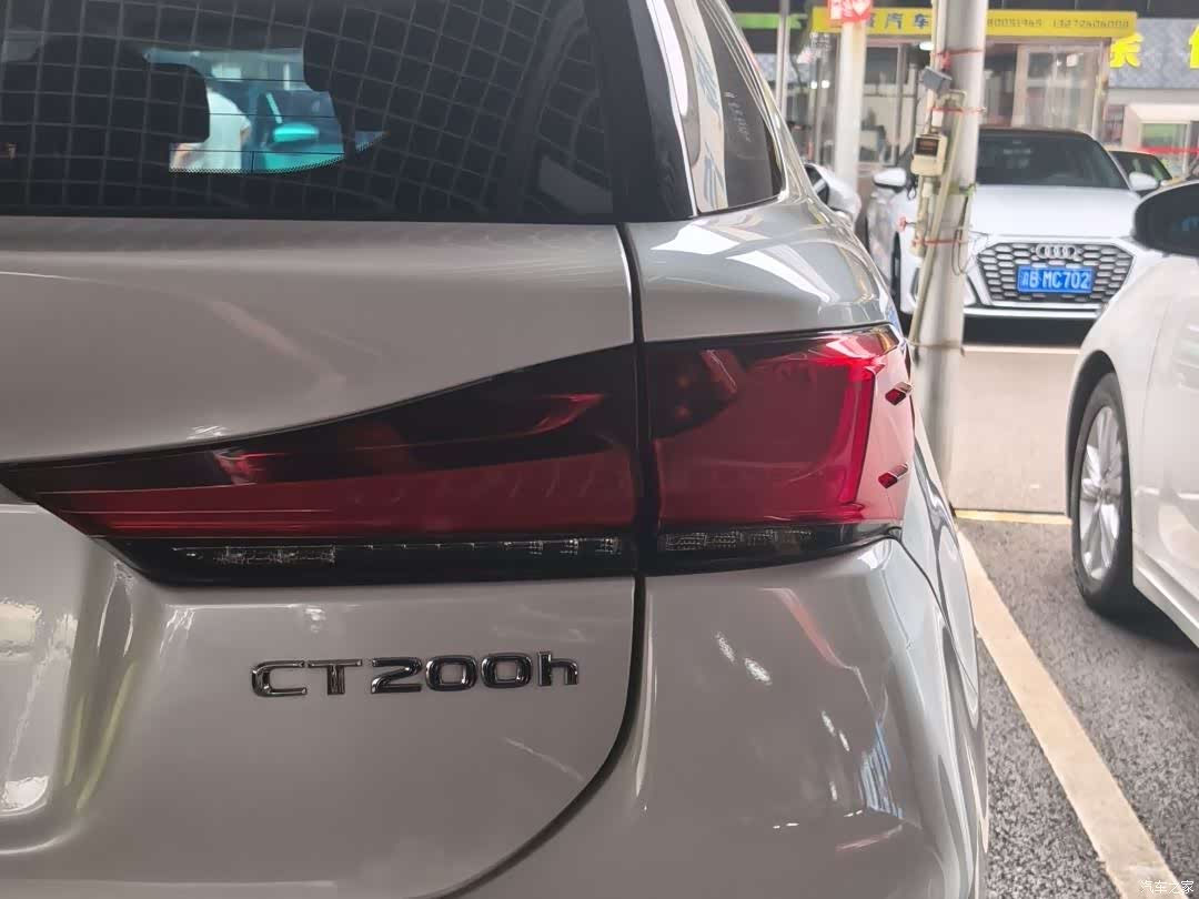 Lexus CT, 2018 15