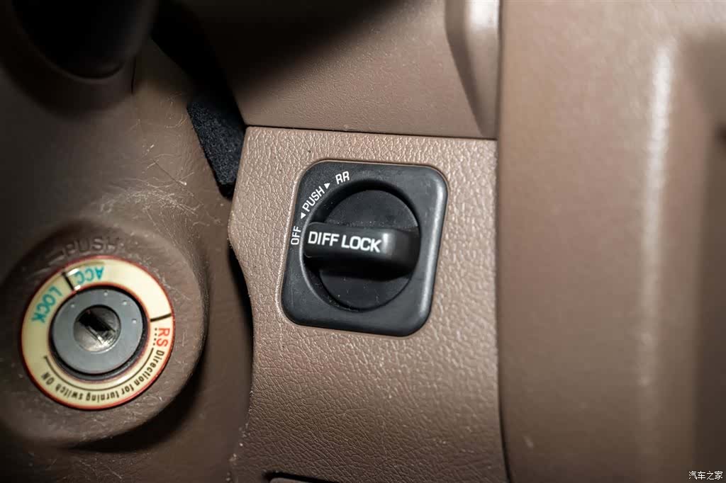 Toyota Land Cruiser, 2016 15