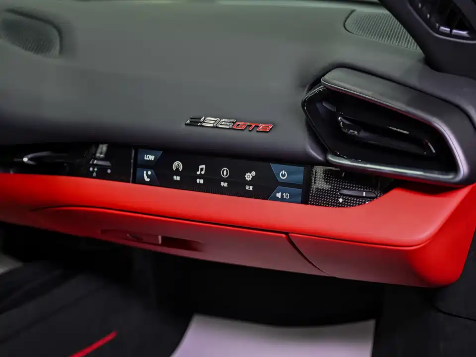 Ferrari 296