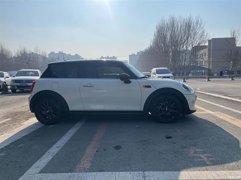 Mini ONE, 2019 8