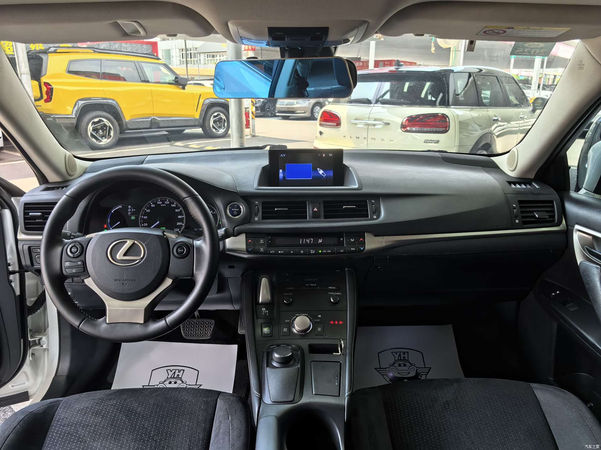 Lexus CT, 2017 9