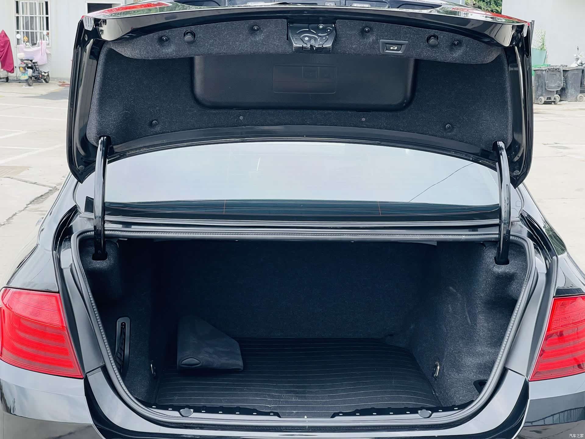 BMW 5 Series, 2016 13