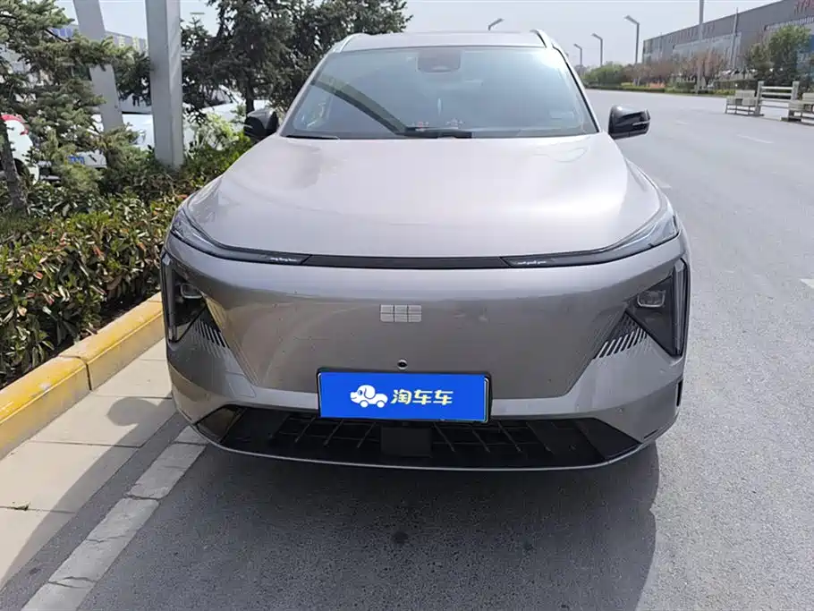 Geely Galaxy Galaxy L7