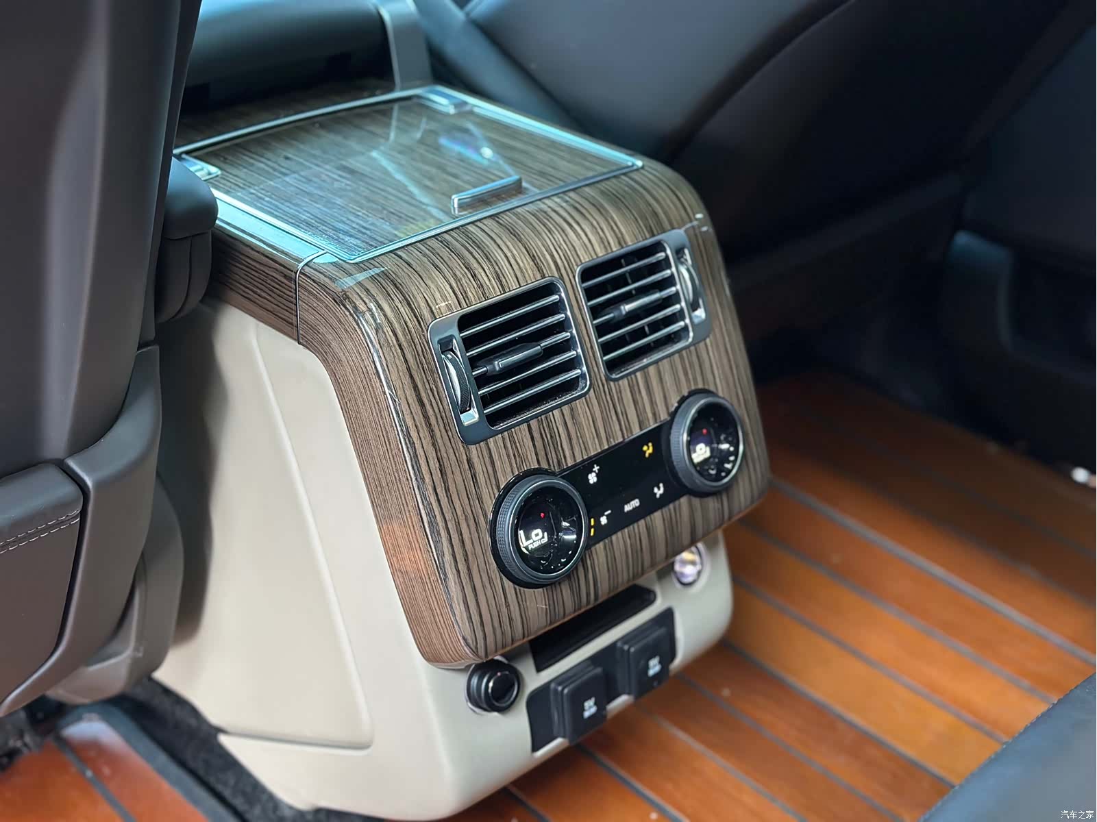 Land Rover Range Rover, 2018 12