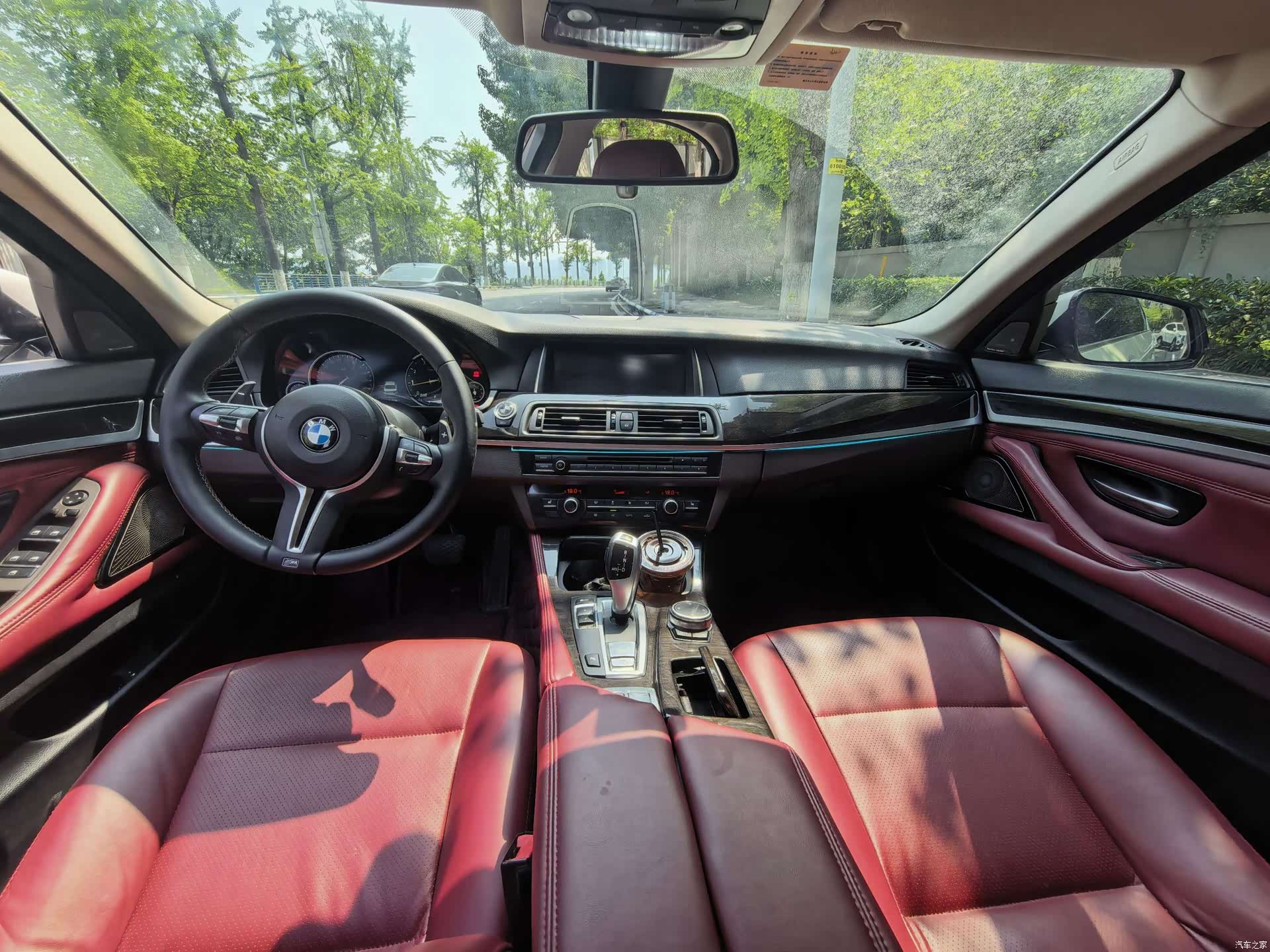 BMW 5 Series, 2017 все фото