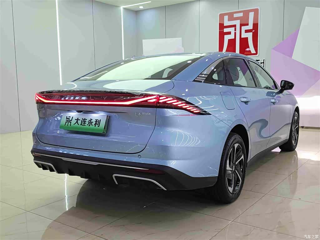 Geely Galaxy L6, 2025 6