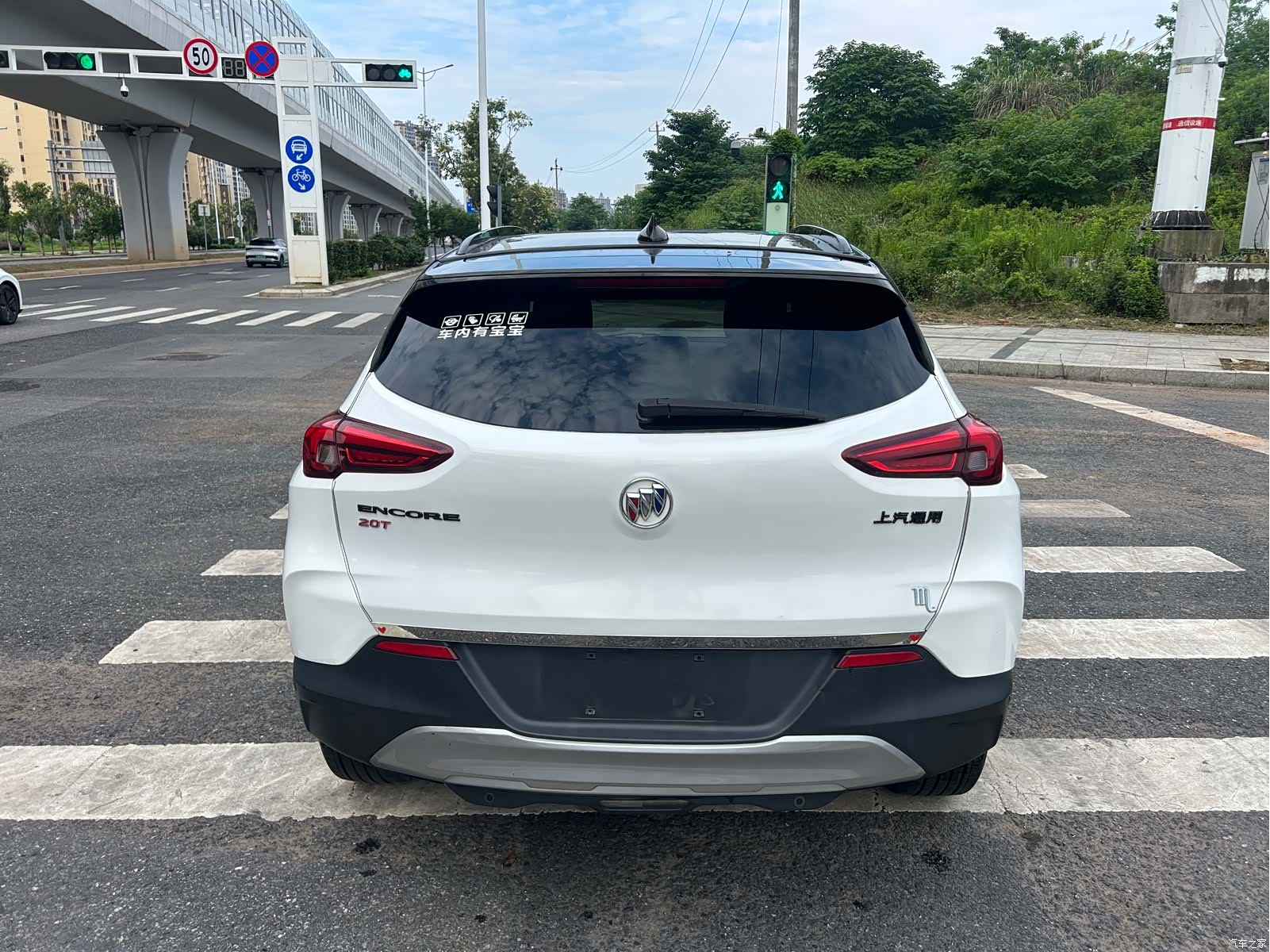 Buick Encore, 2020 все фото