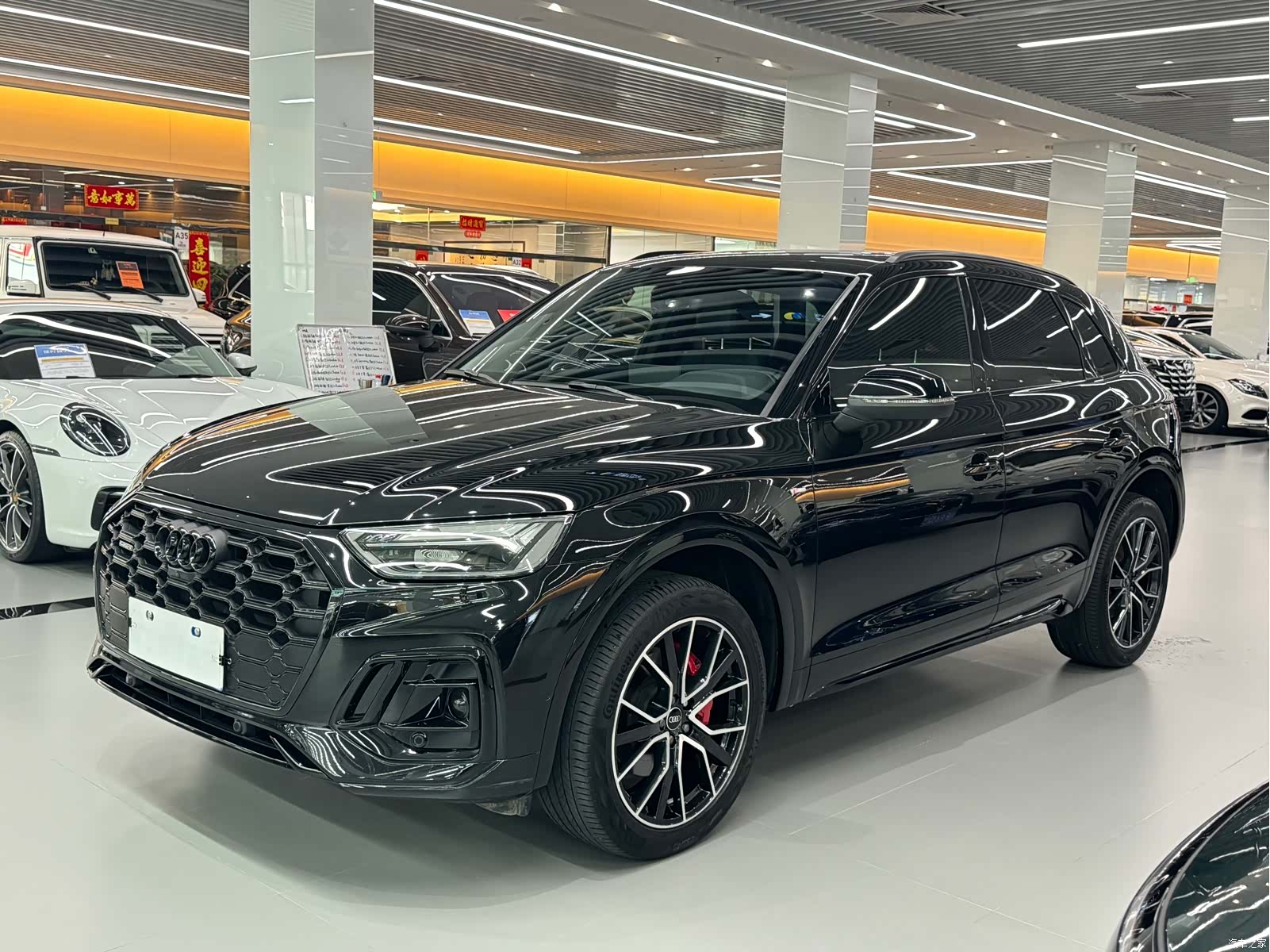 Audi Q5L, 2024 1