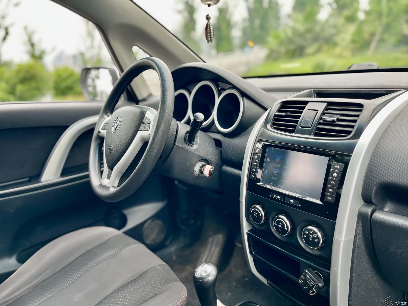 Changan CX20, 2015 11