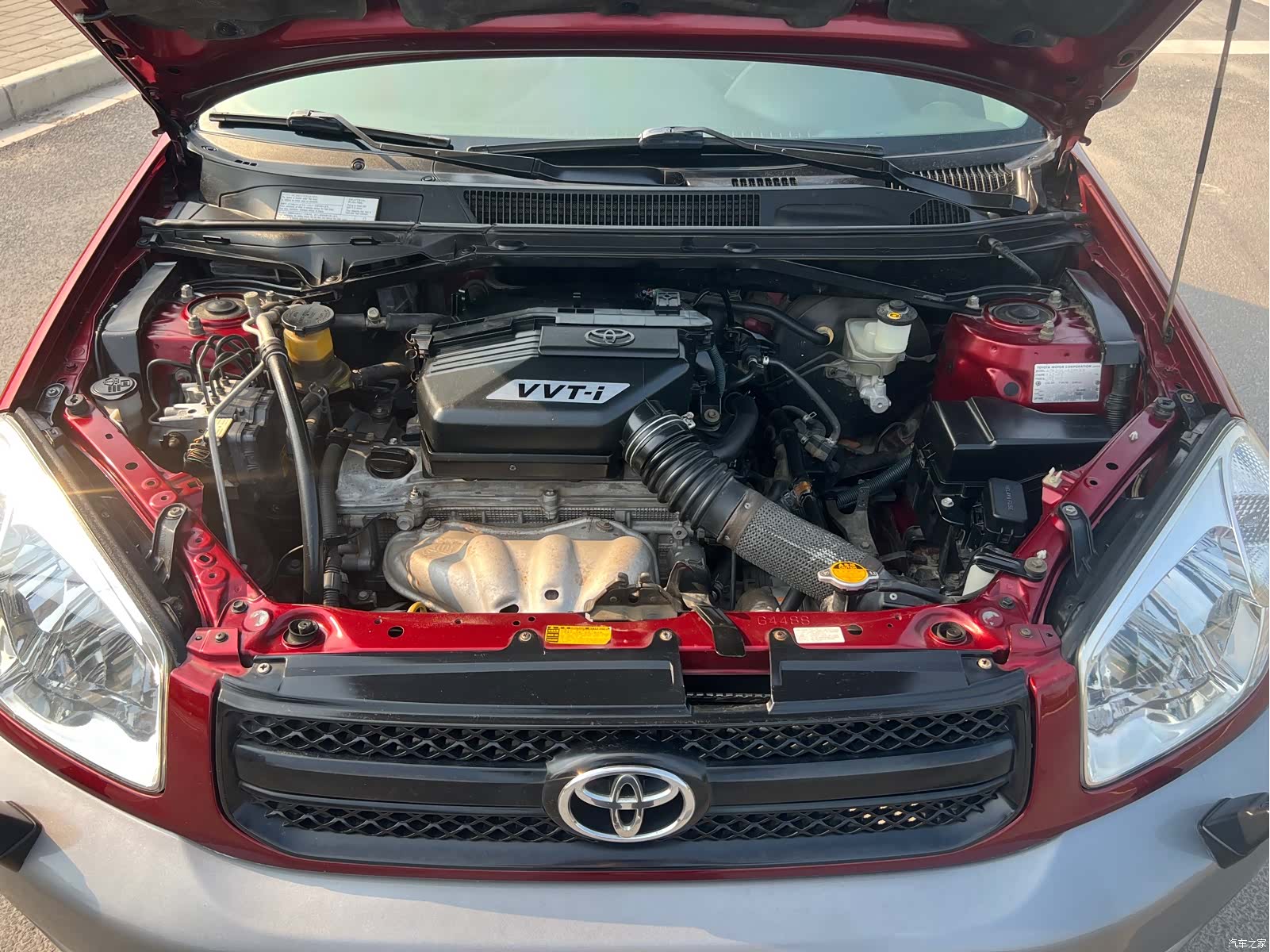 Toyota RAV4, 2004 9
