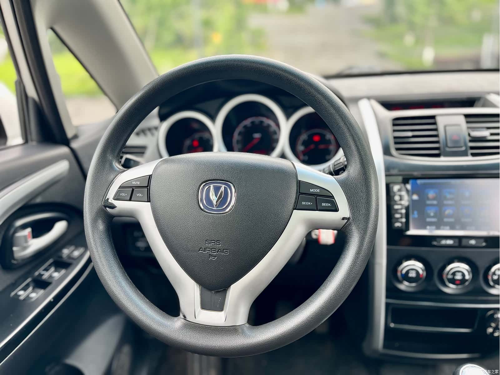 Changan CX20, 2015 13