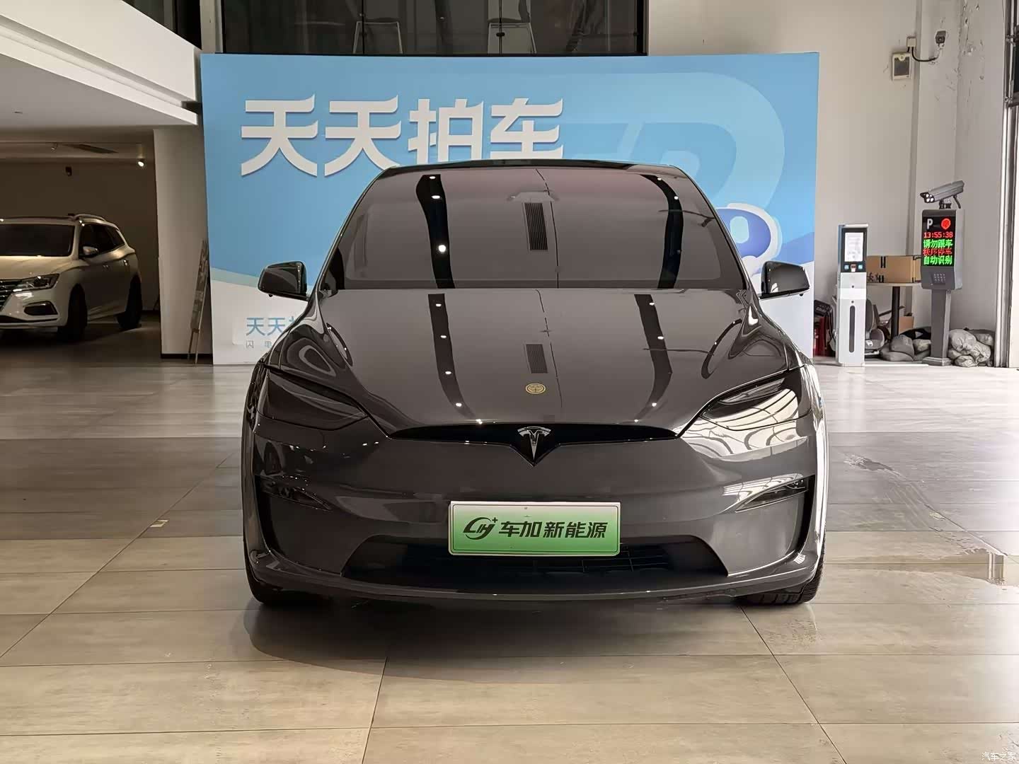 Tesla Model X, 2023 2