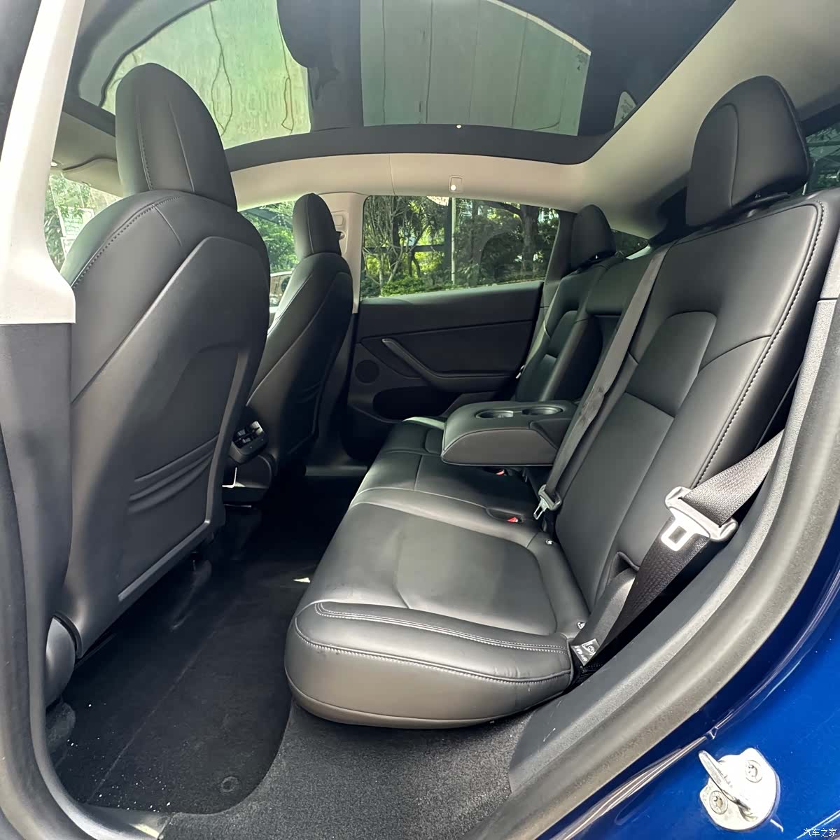 Tesla Model Y, 2021 15
