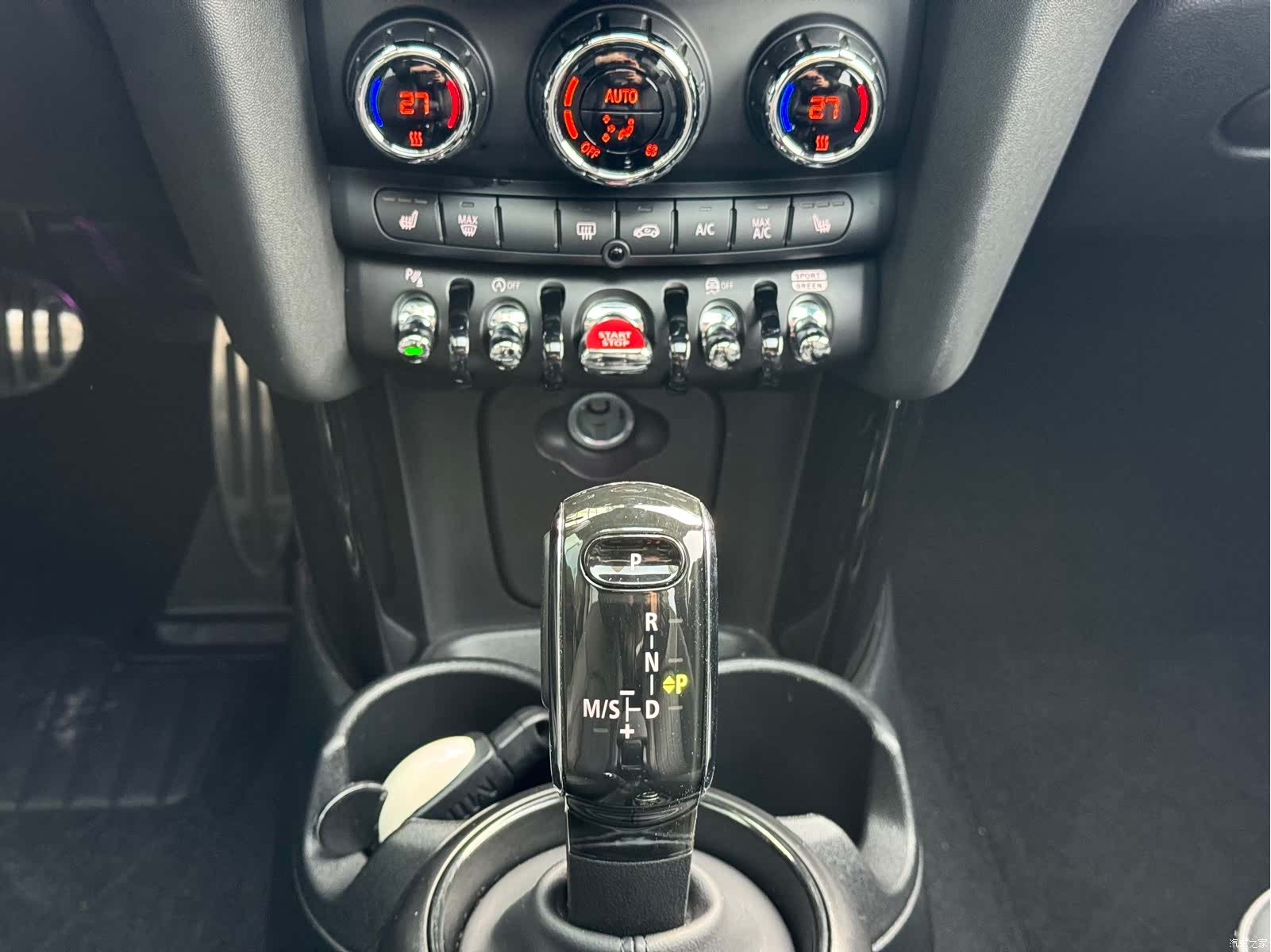 Mini Cooper, 2024 13