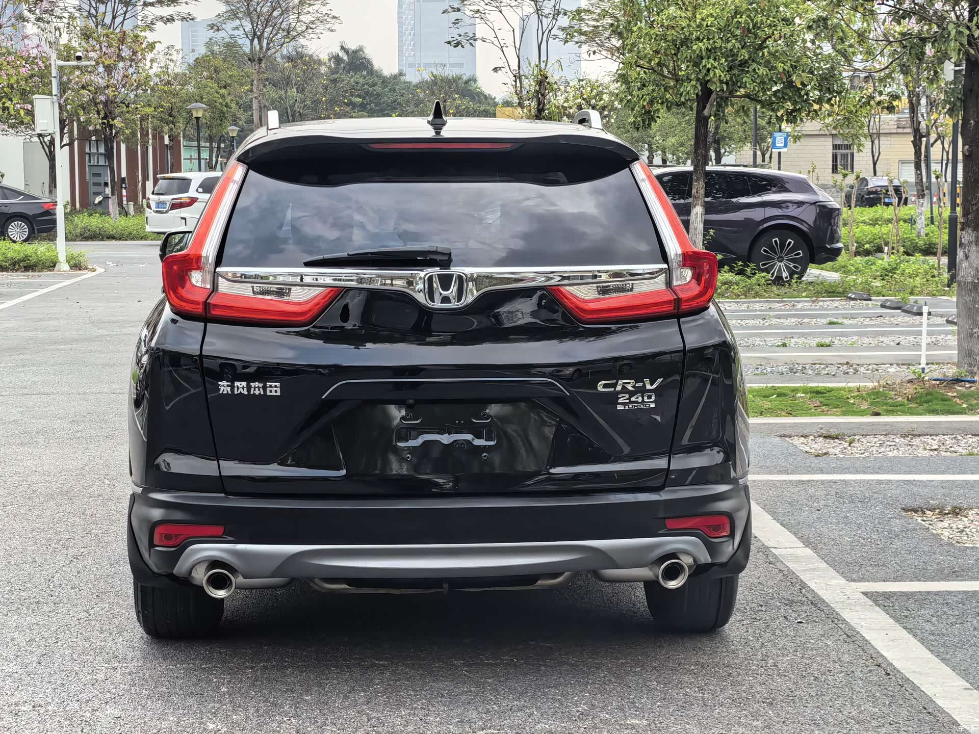 Honda CR-V, 2019 все фото