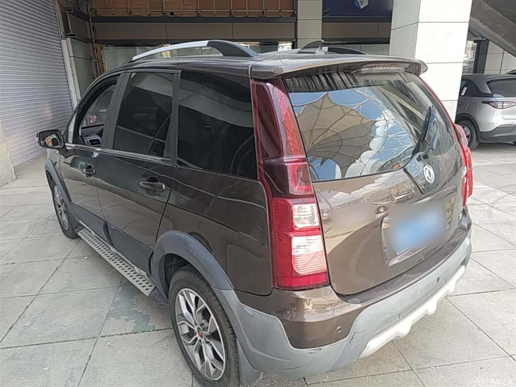 DongFeng X5, 2016 23