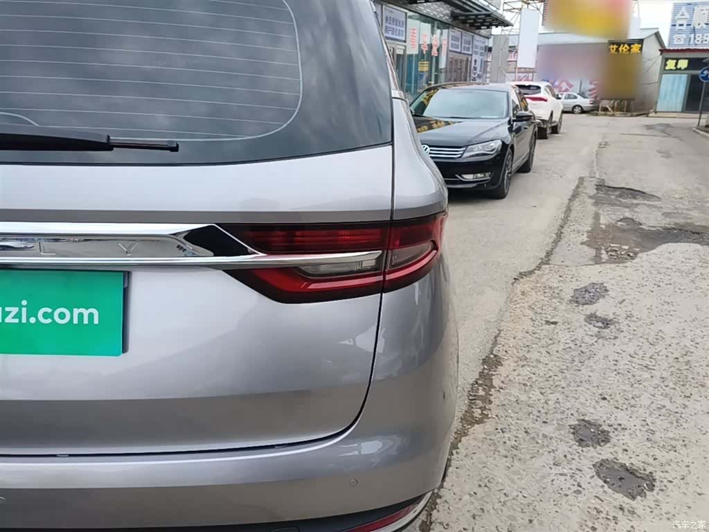 Geely Jiaji, 2022 8