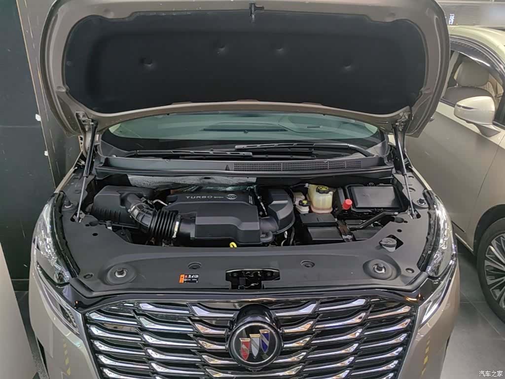 Buick GL8, 2024 20