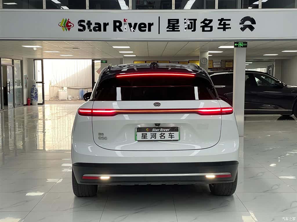NIO ES6, 2023 6