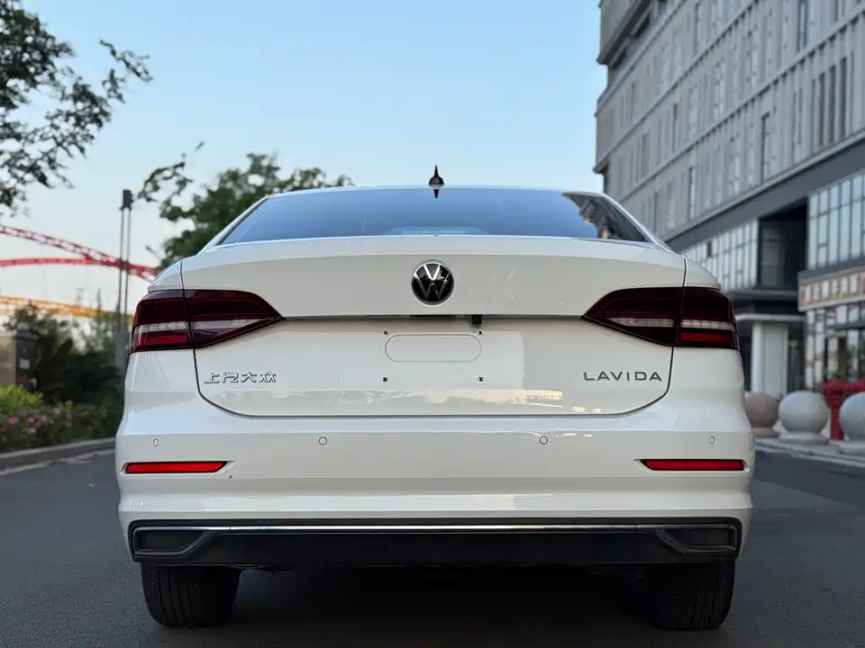 Volkswagen Lavida